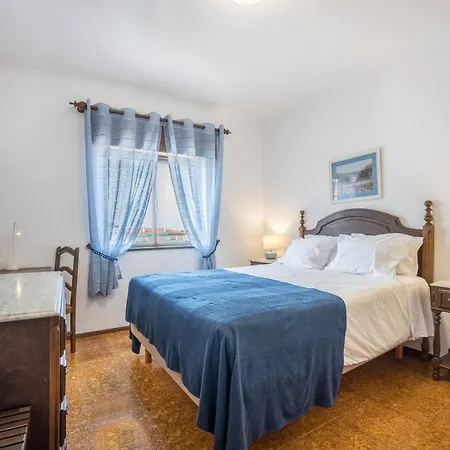 Cabo De -2 Bedroom * Sagres